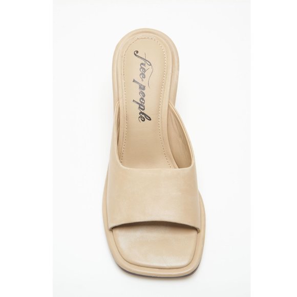 🎉LAST CHANCE🎉 FREE PEOPLE Mandi Mule Heel / Dune - Picture 8 of 10